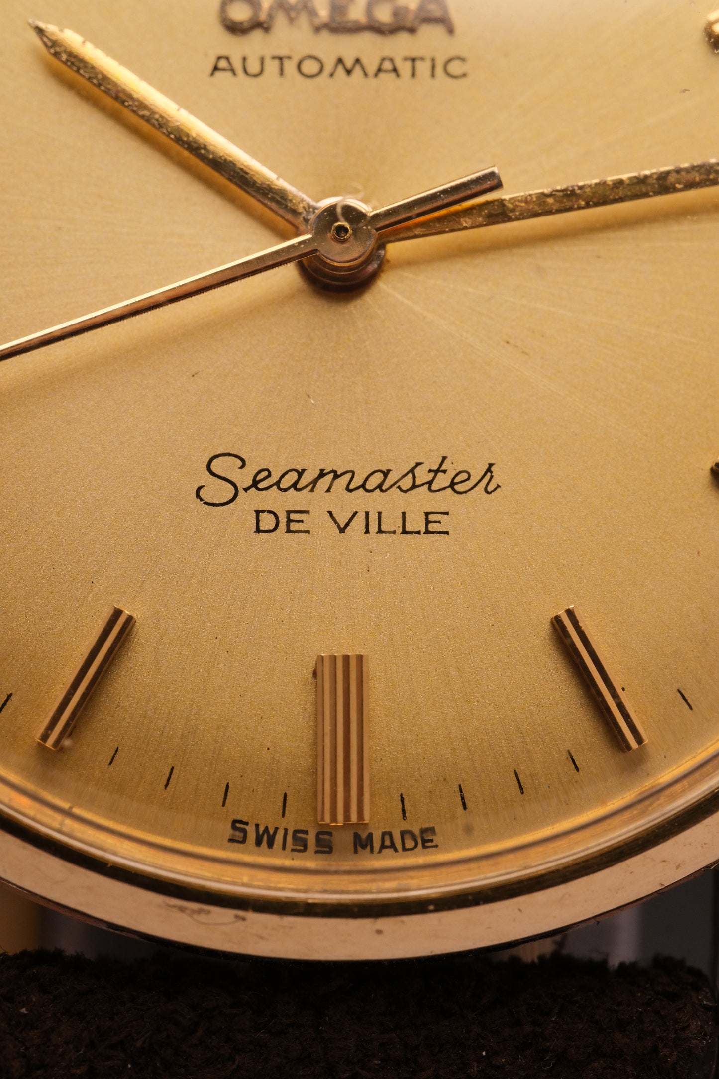 1963 Omega Seamaster De Villé Automatic Gold Dial Ref.RL6292