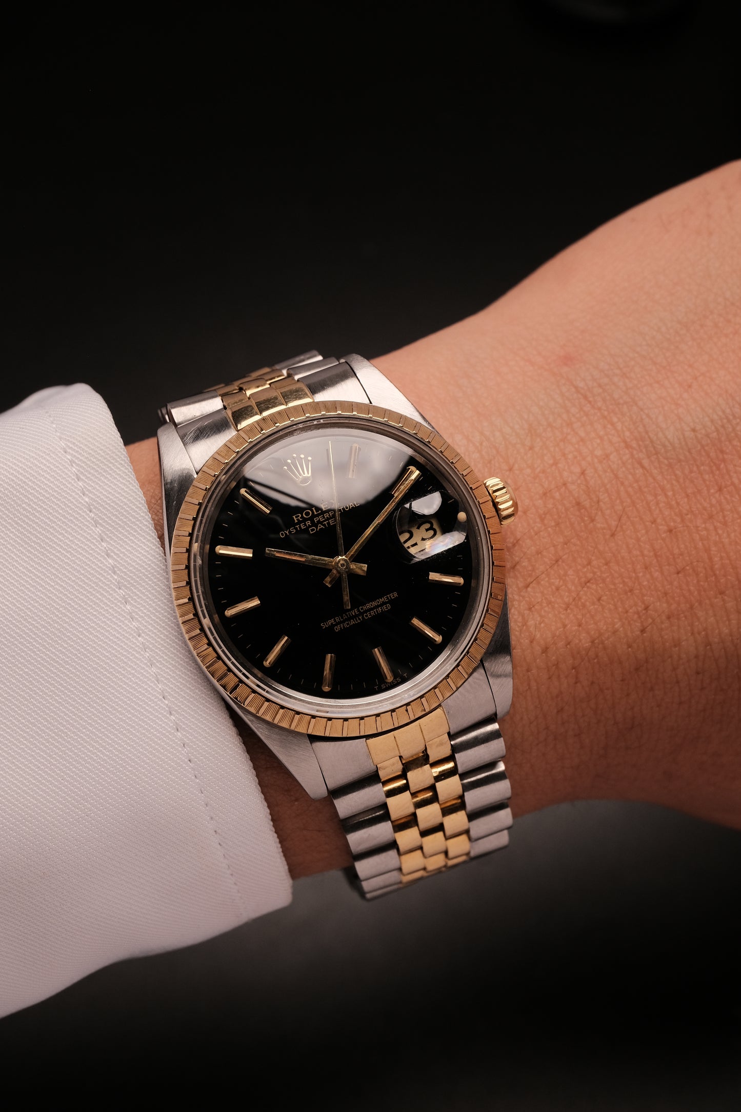 Vintage Rolex Date 34mm  15053 Two Tone Steel 18K Yellow Gold Black Jubilee 1984